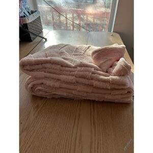 New Pillowfort Plush Minky Fleece Throw Blanket Light Pink size 50”x60”